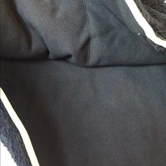 Zella Womens Black Green Fleece Pullover Size S Small NWT - Picture 3 of 5